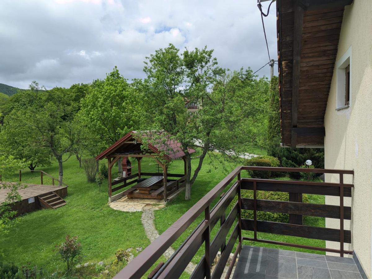 Guesthouse Mirko Hodak Seliste Dreznicko Exterior foto